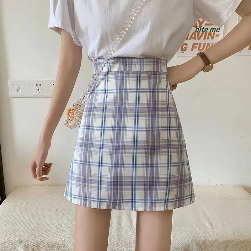 A-Line Hip Flattering Graffiti Printed Plus Size Summer Skirt