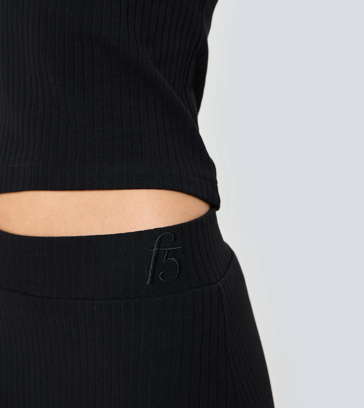 F5 Body Fit Ribbed Skirt
