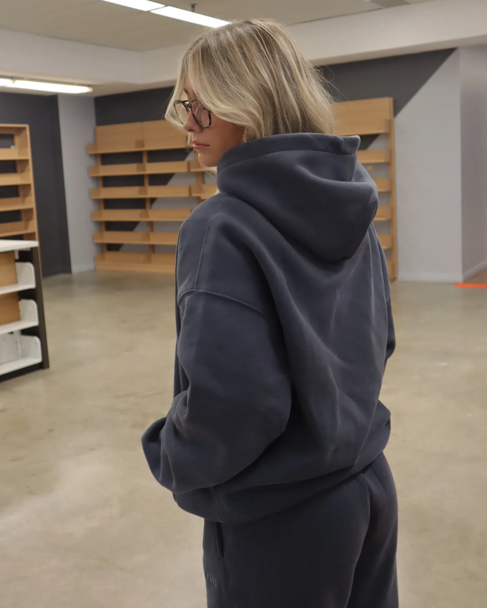 LUXEFLEECE™ HOODIE (OXFORD BLUE)