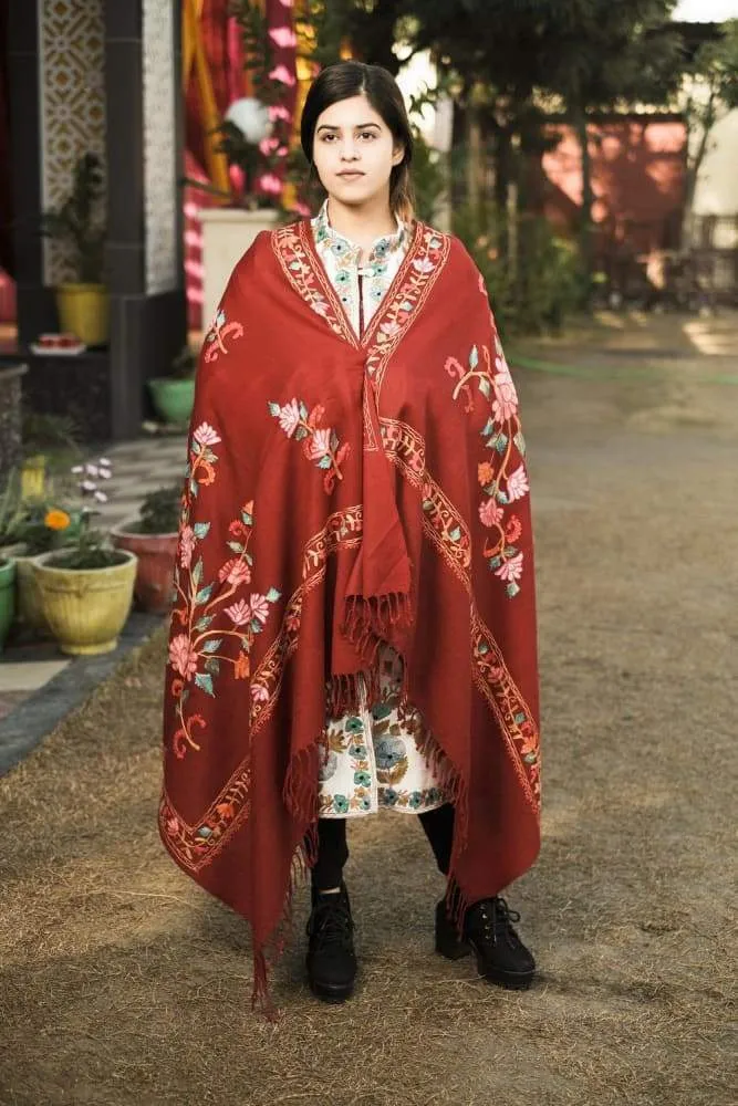 Maroon Color Kashmiri Shawl With Aari Jaal Gives A Trendy Look To The Wearer.