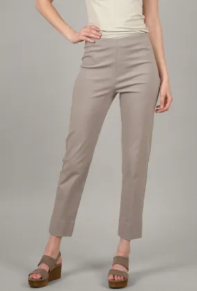 Milo Pant, Mist