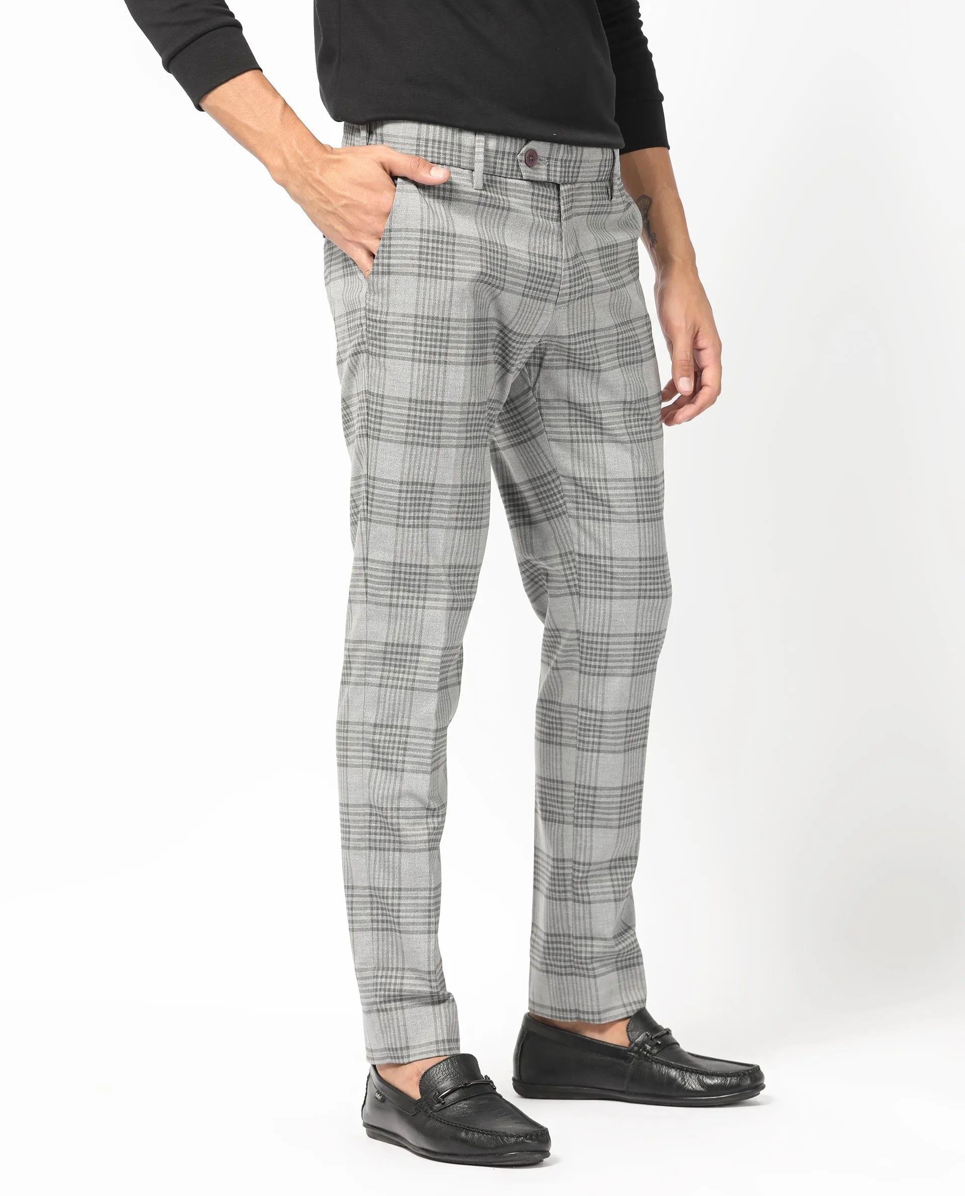 Rare Rabbit Men's Rowe Grey Mid-Rise Regular Fit Checks Trouser