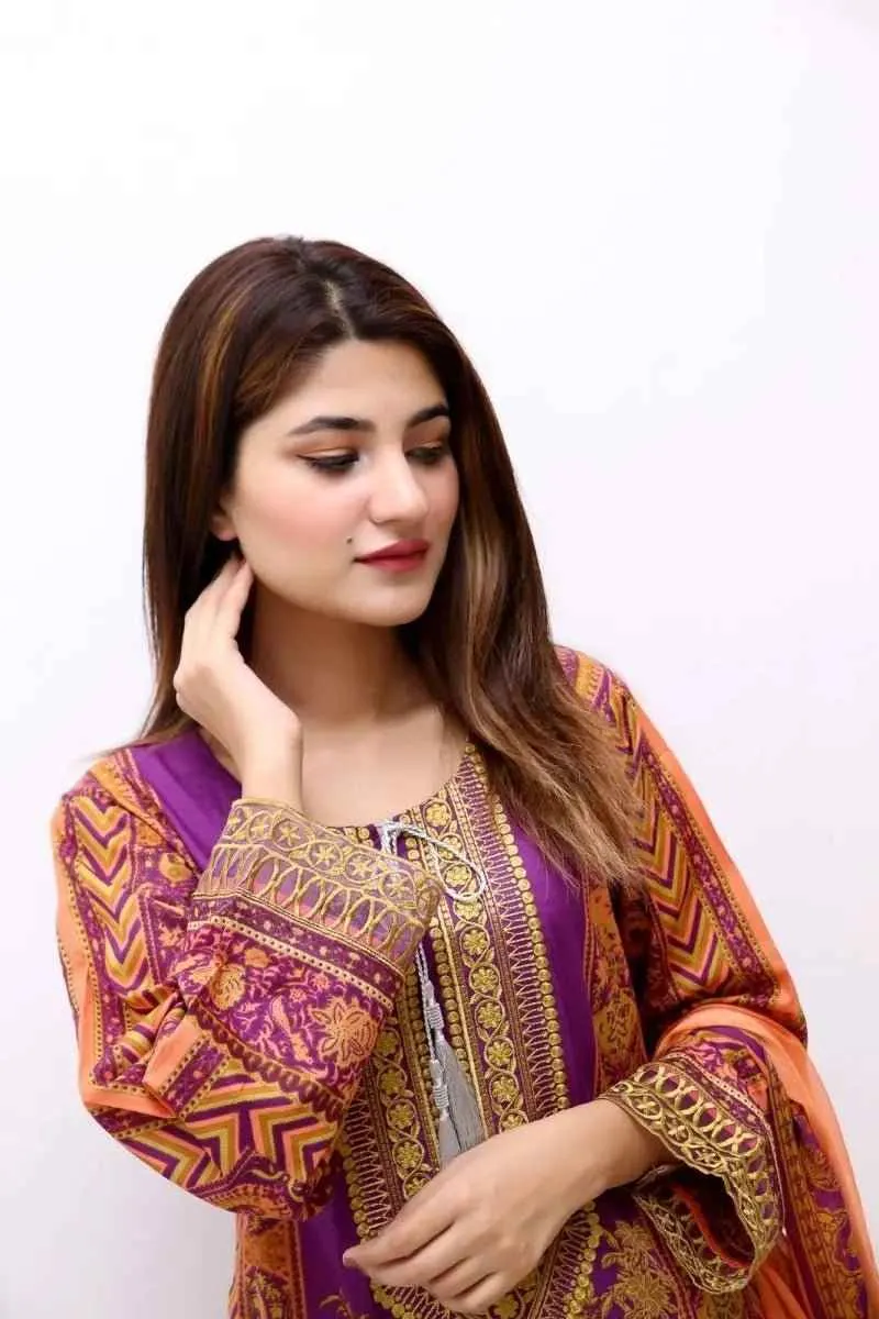 Ready to Wear Embroidered Lawn Pakistani Dresses for Women Shalwar, Kameez with Dupatta - Three Piece Set - Purple