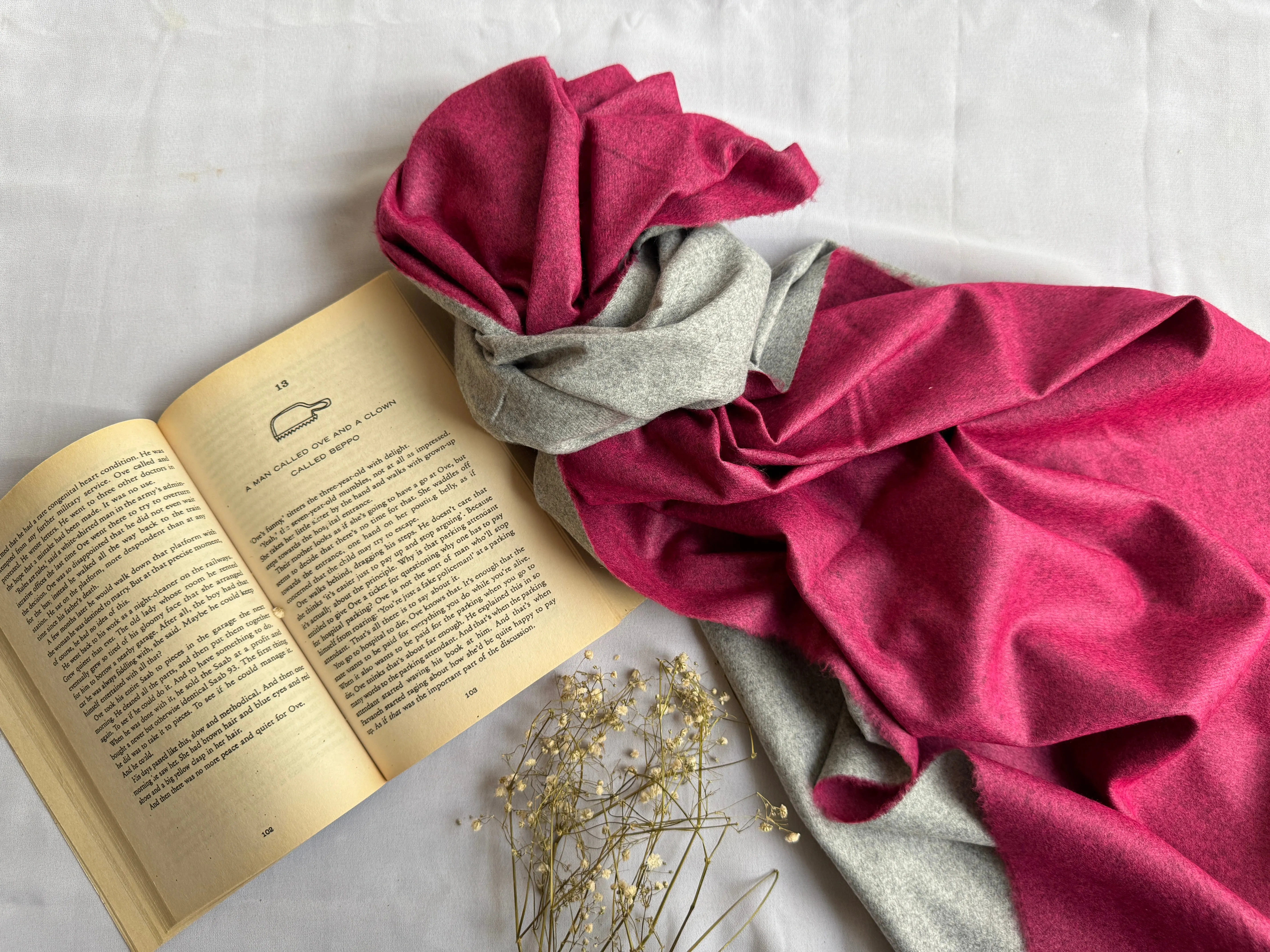 Reversible Woollen Pashmina- Bright Pink Grey
