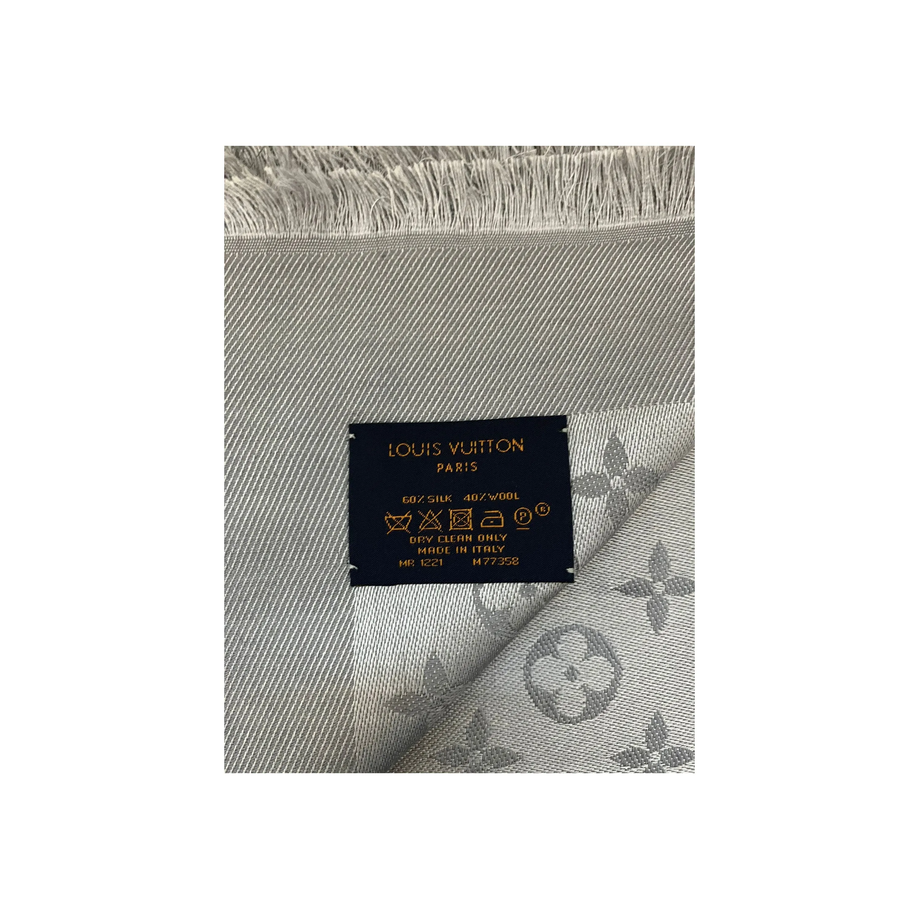 Trendy Inspired Louis Vuitton Louis Vuitton Monogram Classic Shawl